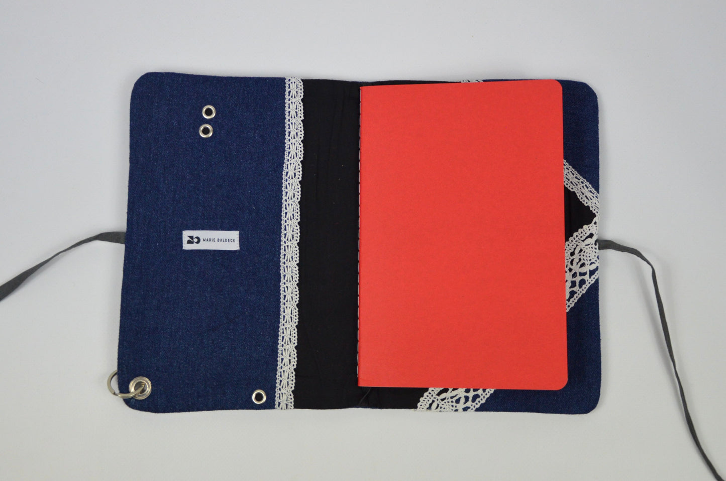 Protège carnet - Dentelle&Chrome