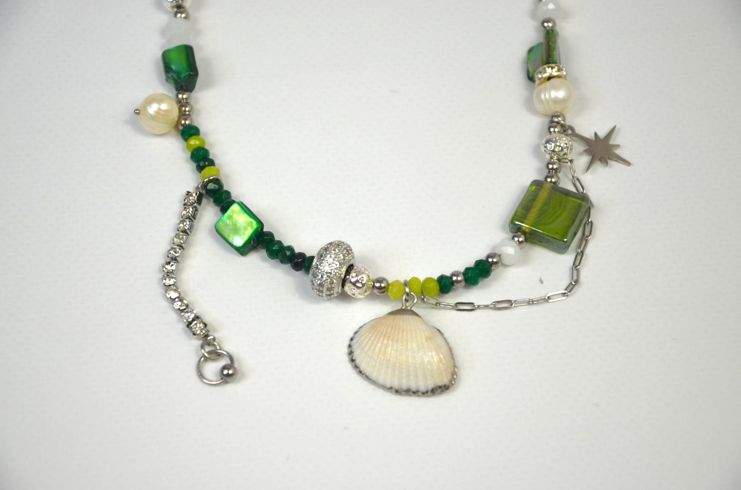 Collier Nori