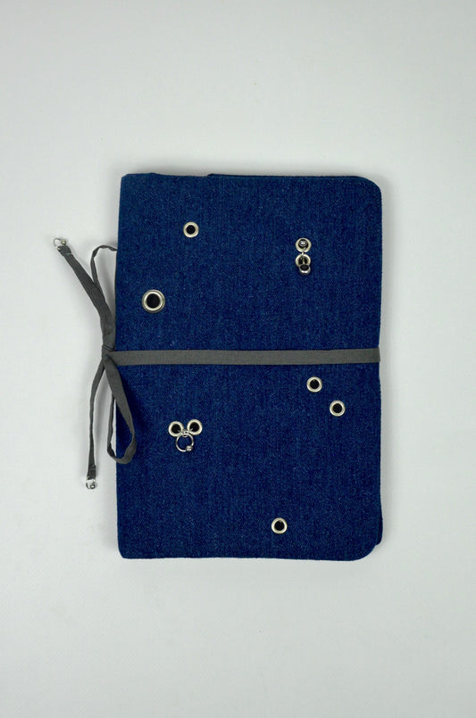 Protège carnet - Piercing