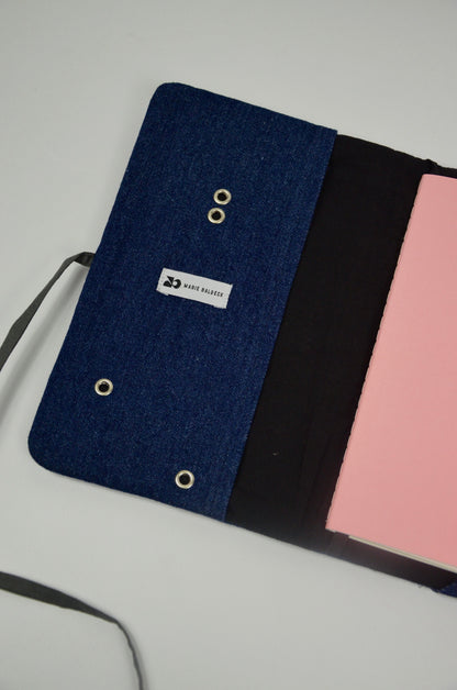 Protège carnet - Piercing