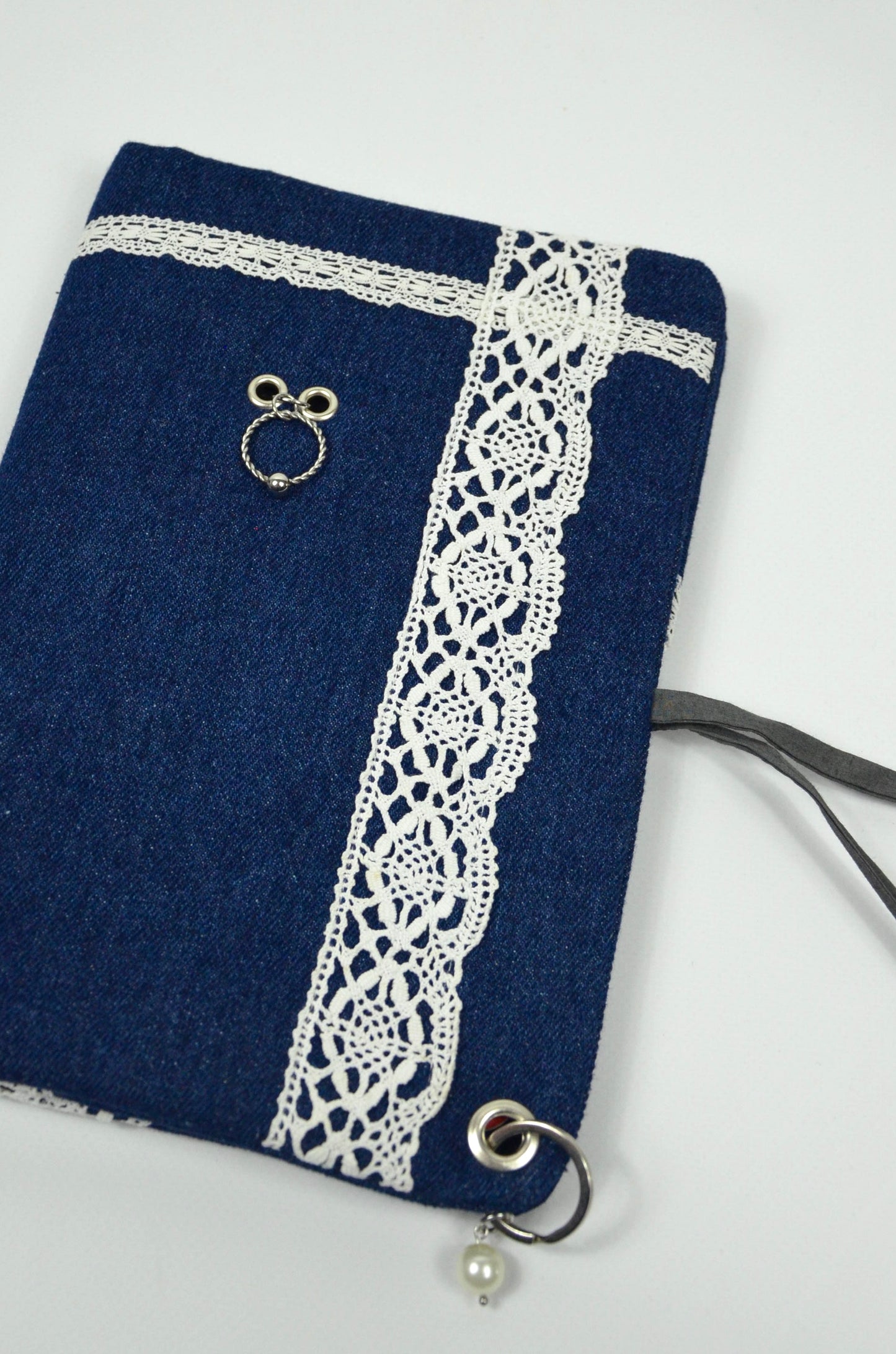 Protège carnet - Dentelle&Chrome
