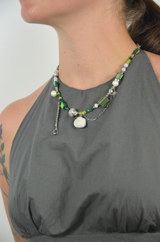 Collier Nori